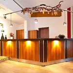 伦纳酒店 3* Buchbach