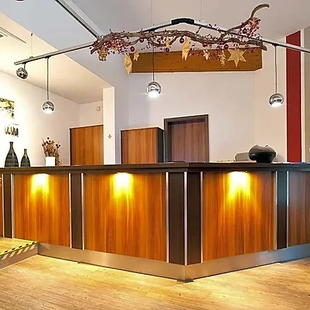 伦纳酒店 酒店 Buchbach